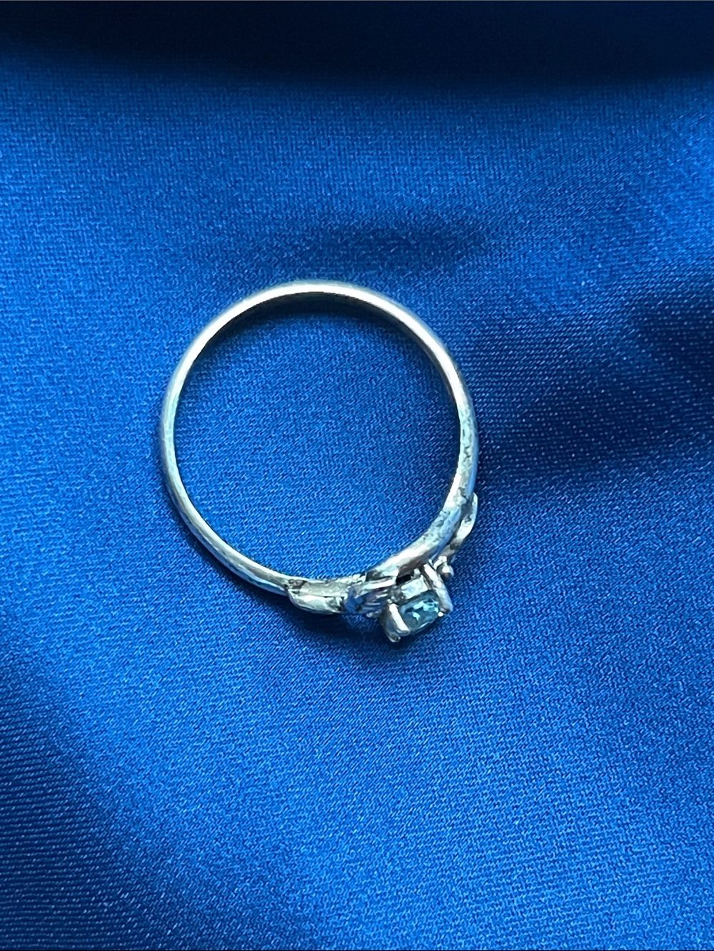 Sterling Silver Blue Topaz Leaf Accent Ring - Blue - Picture 5 of 6